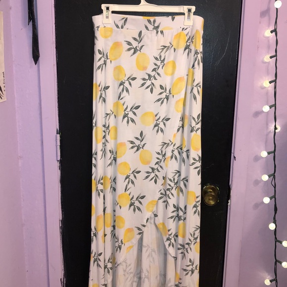 lemon maxi skirt - Picture 2 of 3